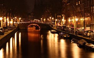 Amsterdam bei Nacht von Marjo Snellenburg