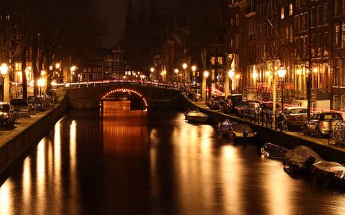 Amsterdam bij nacht