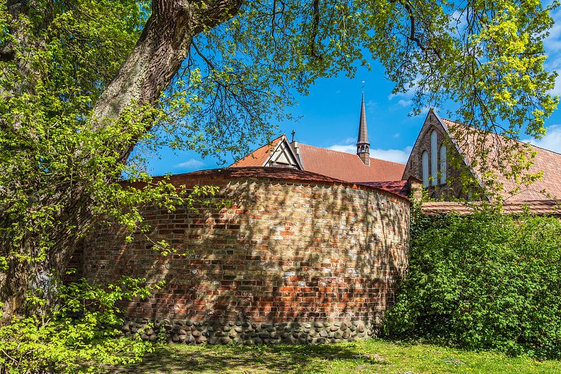 Monastery of the Holy Cross and city wall in the Hanseatic city of Rostock by Rico Ködder