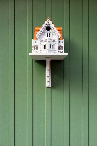 Maison comme décoration murale par Adelheid Smitt