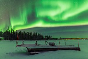 Aurora Borealis over Fins Lapland sur Luc Buthker