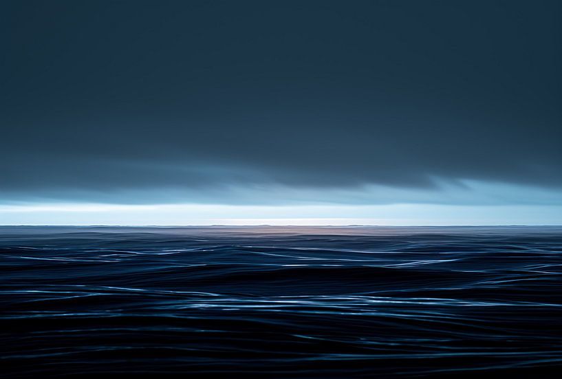 Mystieke sfeer op de Atlantische Oceaan van fernlichtsicht