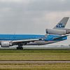 KLM McDonnell Douglas MD-11 passagiersvliegtuig. van Jaap van den Berg