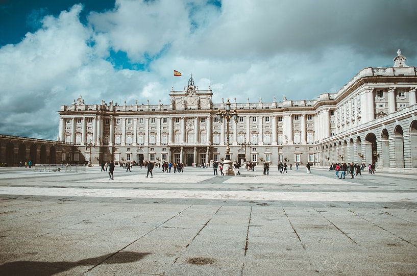 Madrid by Hello Pompoyo