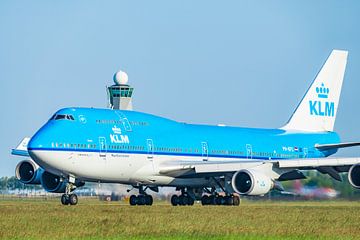 KLM Boeing 747 Jumbojet vliegtuig stijgt op vanaf Schiphol van Sjoerd van der Wal