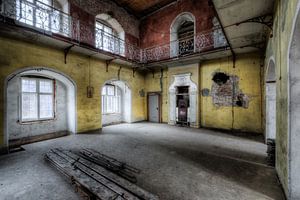 Salle de réunion délabrée