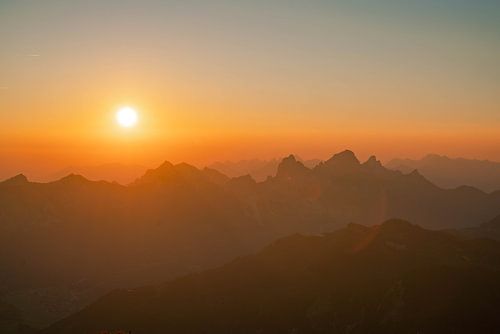 Zonsopgang boven het Tannheim-gebergte