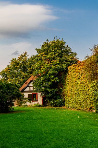 Château de Wilhelmsburg dans la lumière d'automne par Oliver Hlavaty