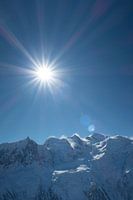 Strahlende Sonne über dem Mont Blanc