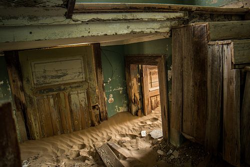 Dilapidated house in Kolmanskop (Namibia), Urbex