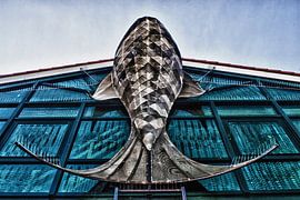 Metalen vis in Urk by foto-fantasie foto-fantasie