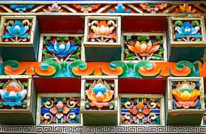 Keramikdekoration im Kloster Sera, Tibet