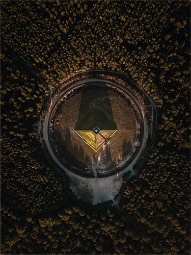 Pyramide von Austerlitz | Adlerauge