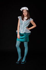 Jugendlicher in niederländischer Tracht von Huisinga Fotografie