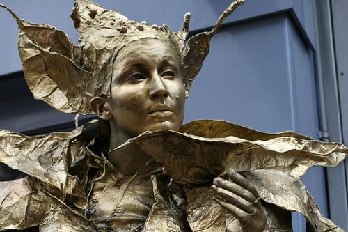 Girl in Gold