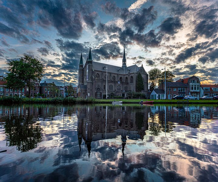 Die Sankt-Joseph-Kirche in Alkmaar von Bas Banga