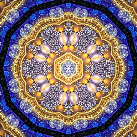 Königsblaues Mandala von Nina IoKa