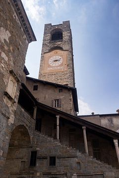 Burgertoren Campanone, Bergamo, Italië van Imladris Images