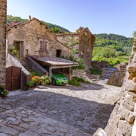 Oud dorp in Kroatië II van Jeroen de Weerd