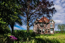 Ancienne ferme seigneuriale dans la province de Drenthe. sur Brian Morgan