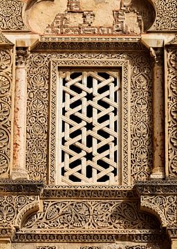 raam in Mezquita Cordoba van Marieke Funke