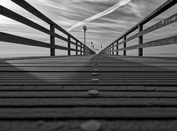 Seebrücke zur Ostsee von Frank Heinz