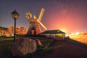 Windmühle auf Amrum bei Nacht