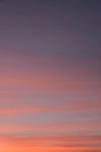 Le soleil se couche en hiver.