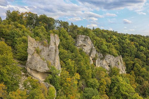 Kasteelruïne Gebrochen Gutenstein in het natuurpark Boven-Donau
