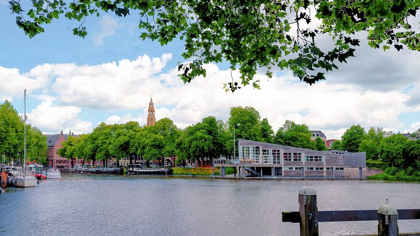 Botenhuis Koninklijke Groninger Roeivereniging De Hunze van R Smallenbroek