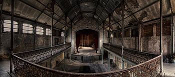 Abandoned Theatre - Drama Room - Party Room