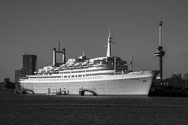 The SS Rotterdam by scheepskijkerhavenfotografie