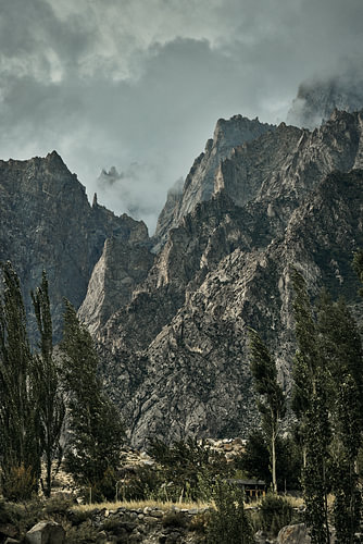 De Granieten Citadel: Passu-kegels