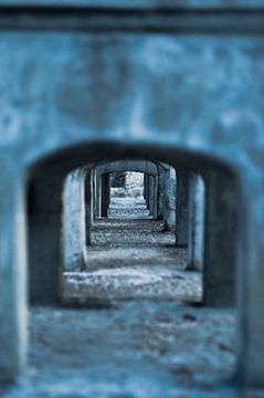 Tunnel vision by Anne Caroline Slump