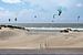 Kites auf dem Brouwersdam von Frans Blok