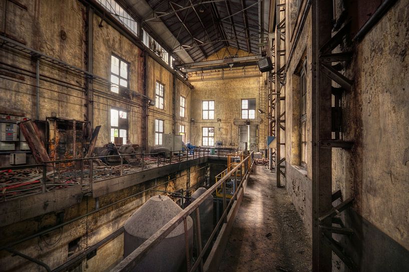 Urbex - industrie HFB van Angelique Brunas
