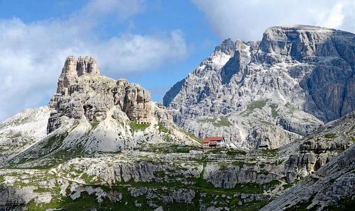 Dreizinnenhütte mit Sextner Stein
