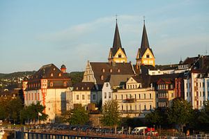 Peter-Altmeier-Ufer an der Mosel