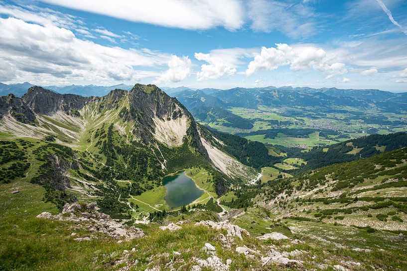 Blick auf die Gaisalpseen, das Rubihorn und das Oberallgäu in den Allgäuer Alpen von Leo Schindzielorz