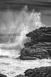 crashing waves of the Indian Ocean, South Africa by Heiko Meier
