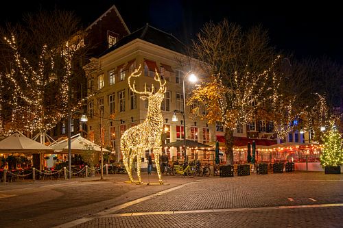 Cityscape of Deventer in Christmas atmosphere in the Netherlands at night