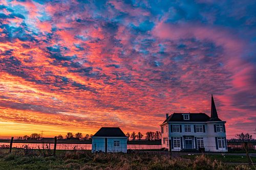 Adembenemende lucht, net een schilderij