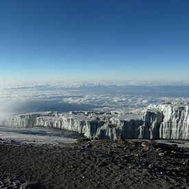 Gletsjer op de Kilimanjaro van Dempsey Cappelle