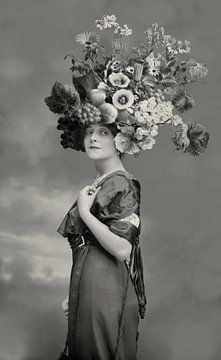 Pictures from the Past van Marja van den Hurk