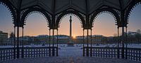 Stuttgart Schlossplatz bij zonsopgang in de winter