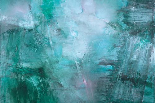 Arctic Glow by Annette Schmucker