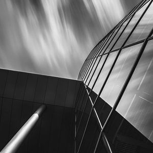Limitless Mono Square