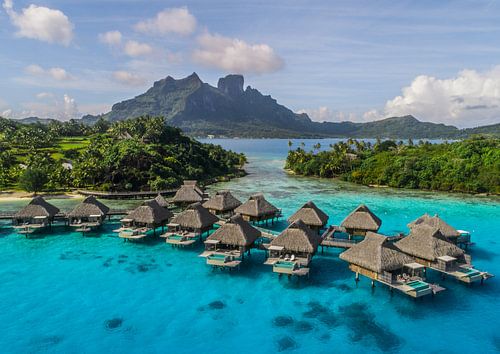 Overwater villa's op Bora Bora