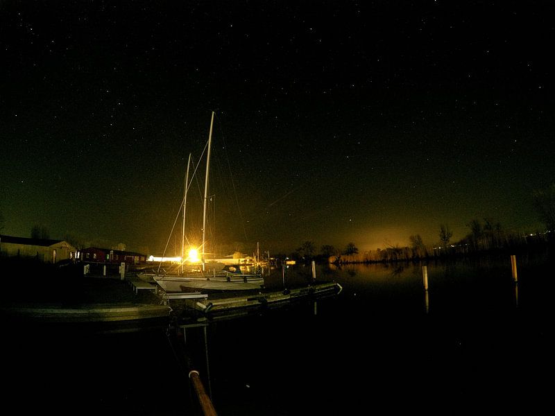 In the port at night by Bowspirit Maregraphy