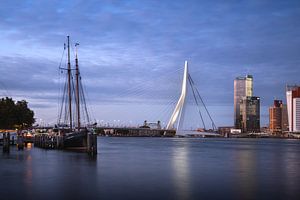 Ligne d'horizon de Rotterdam Veerhaven